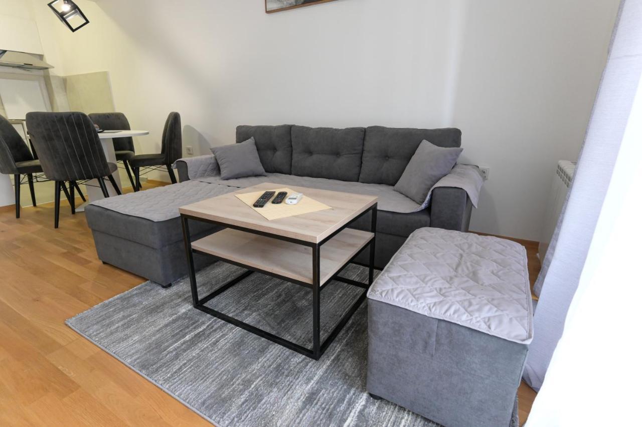 Apartament Porta *