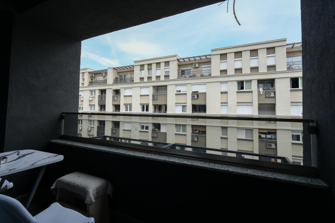 Porta Apartment